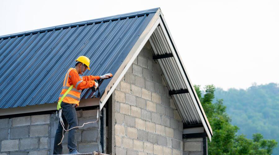 Professional metal roof installation in Parrish, FL
